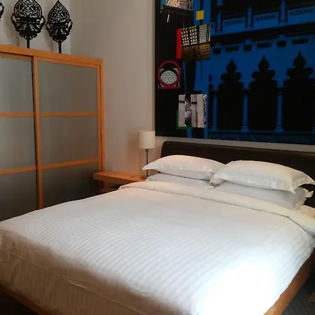 Hotel Capitol Kuala Lumpur Room photo