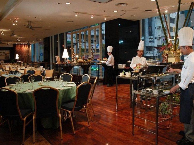 Capitol Hotel 3*